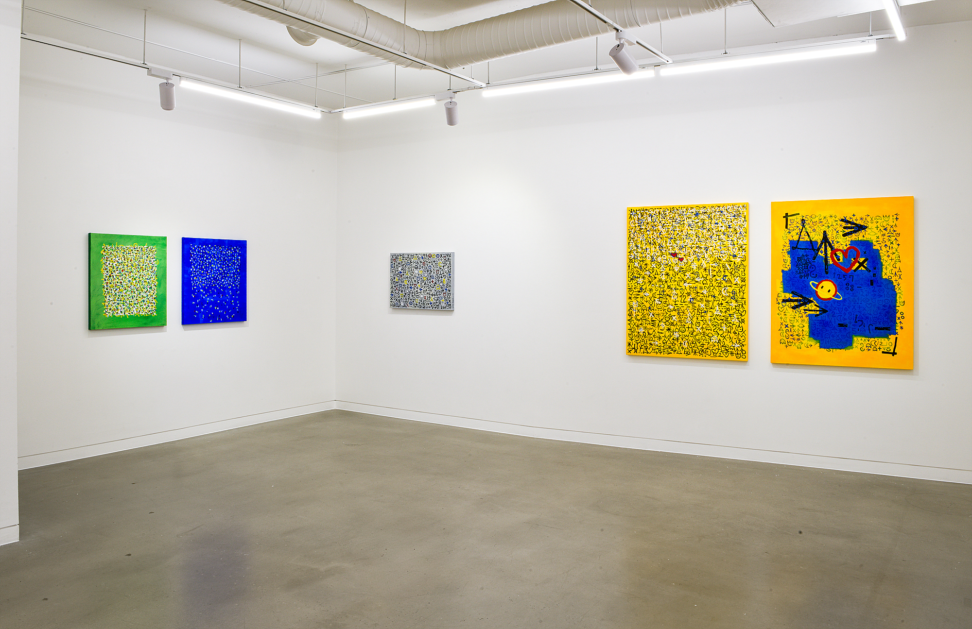 Riojee, Installation View
